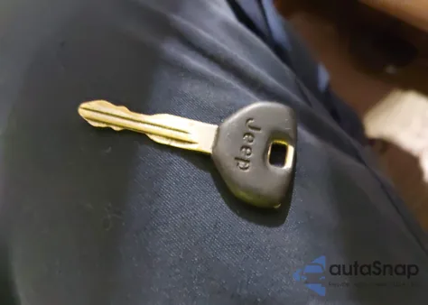 1997 Jeep Cherokee Country from USA, damaged, VIN 1J4FT78S7VL579827